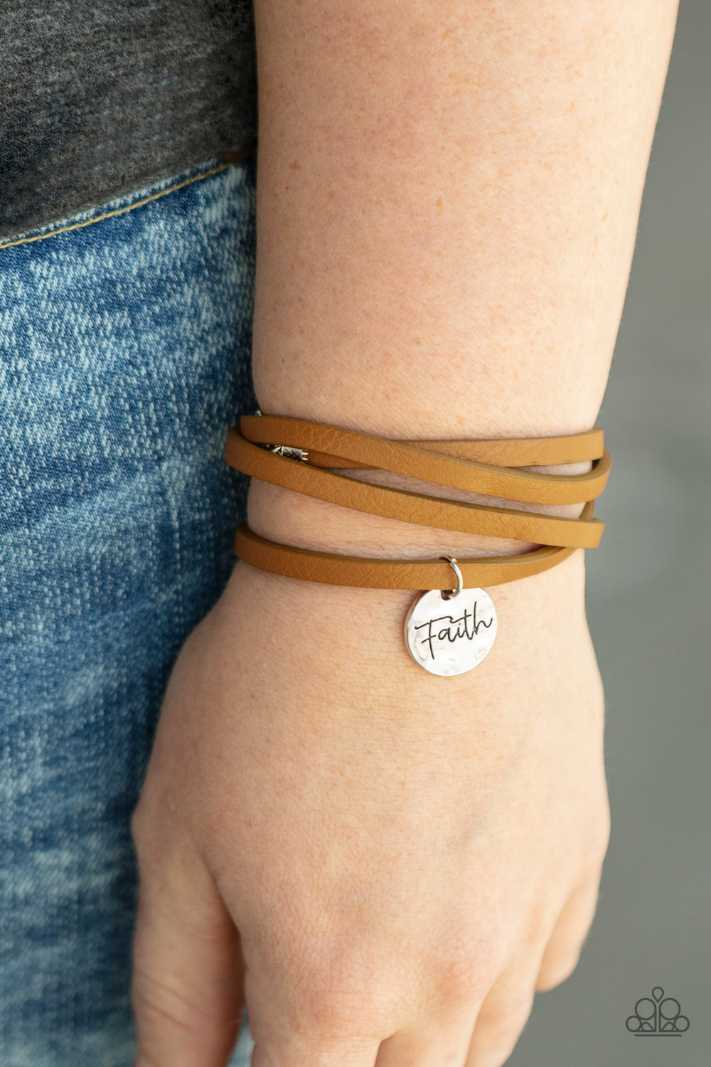 Paparazzi ♥ Wonderfully Worded - Brown ♥ Bracelet