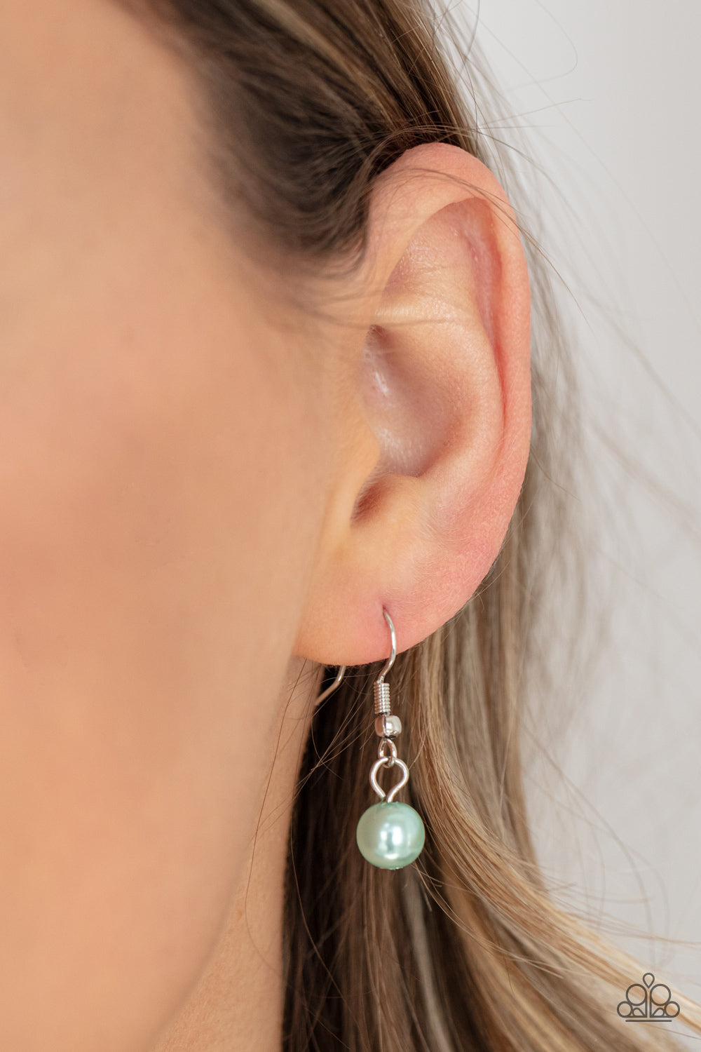 Paparazzi ♥ Pearl Essence - Multi ♥ Necklace