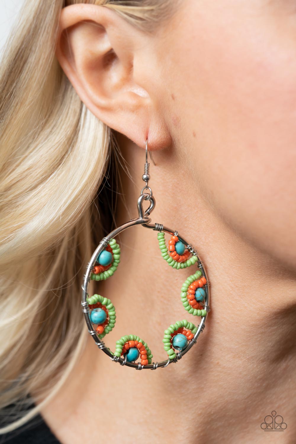 Paparazzi ♥ Off The Rim - Multi ♥ Earrings