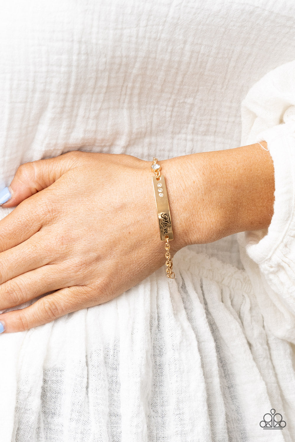 Paparazzi ♥ Mom Always Knows - Gold ♥ Bracelet