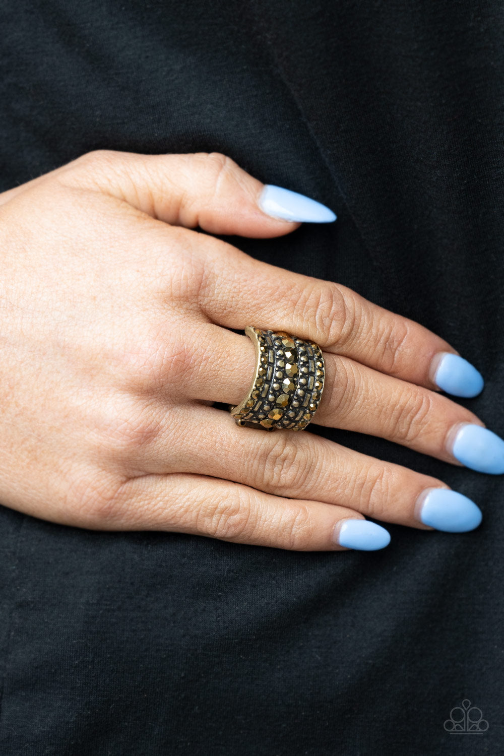 Paparazzi ♥ Target Locked - Brass ♥ Ring