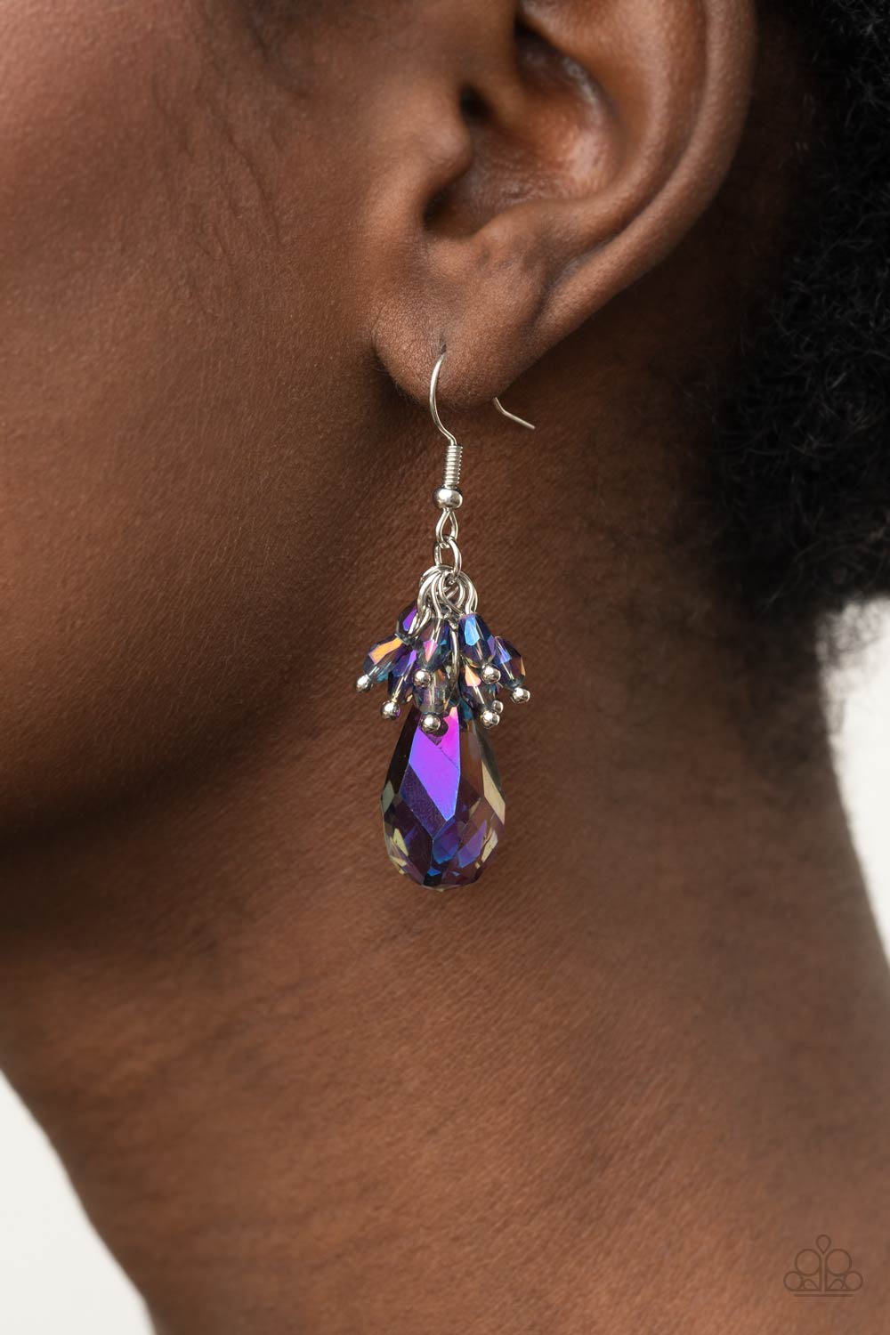 Paparazzi ♥ Well Versed in Sparkle - Purple ♥ Earrings