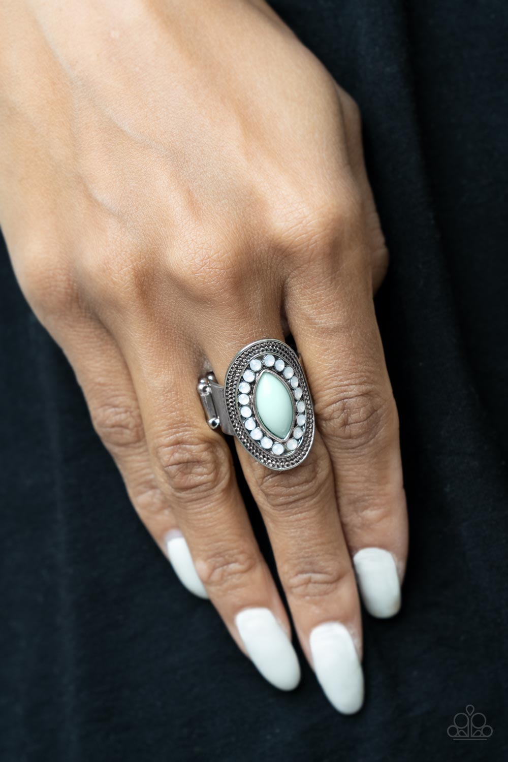 Paparazzi ♥ Tea Light Twinkle - Blue ♥ Ring