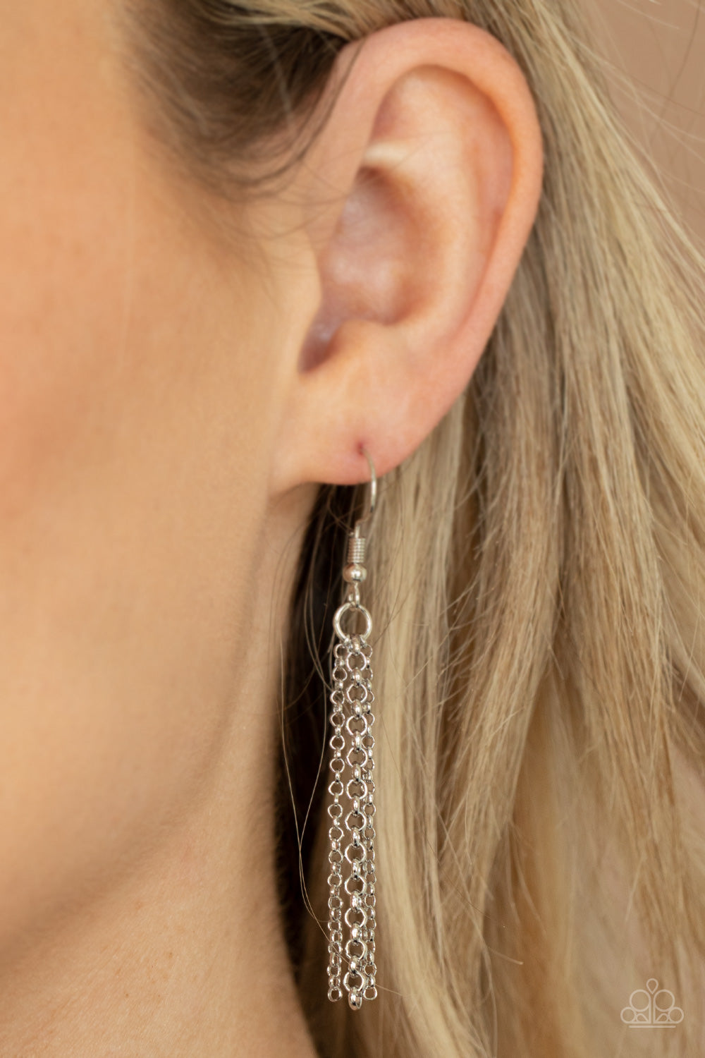 Paparazzi ♥ Palm Promenade - Silver ♥ Lanyard