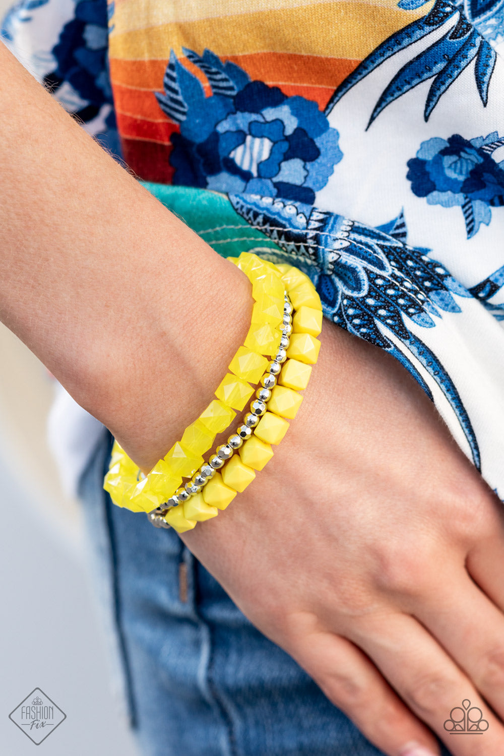 Paparazzi ♥ Vacay Vagabond - Yellow ♥ Bracelet