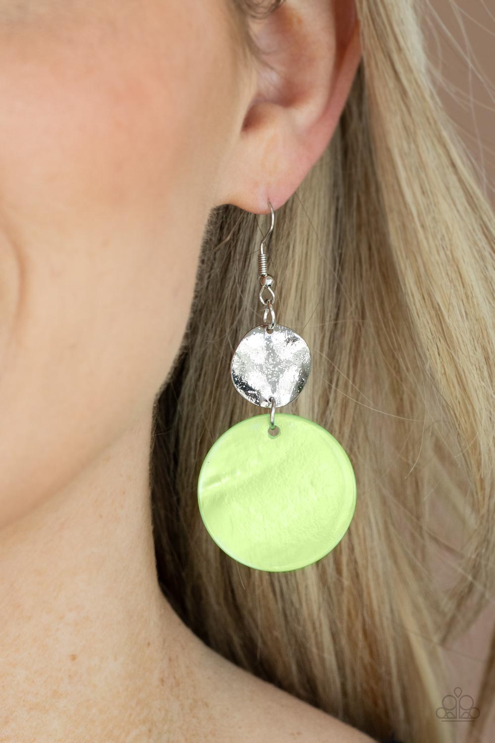 Paparazzi ♥ Opulently Oasis - Green ♥ Earrings