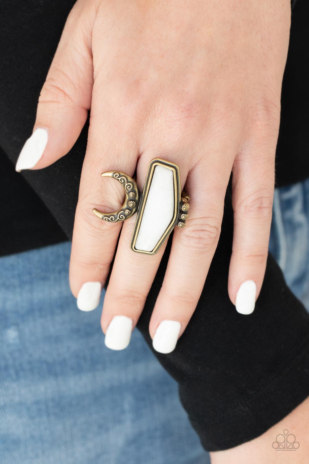 Paparazzi ♥ Cosmic Karma - Brass ♥ Ring