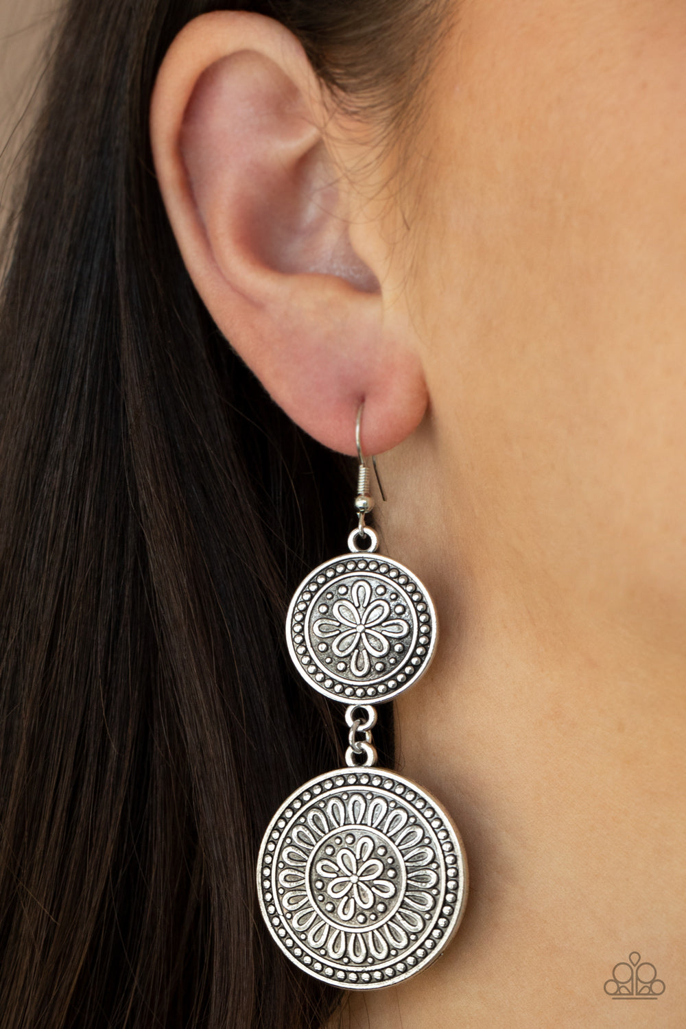Paparazzi ♥ Road Trip Paradise - Silver ♥ Earrings