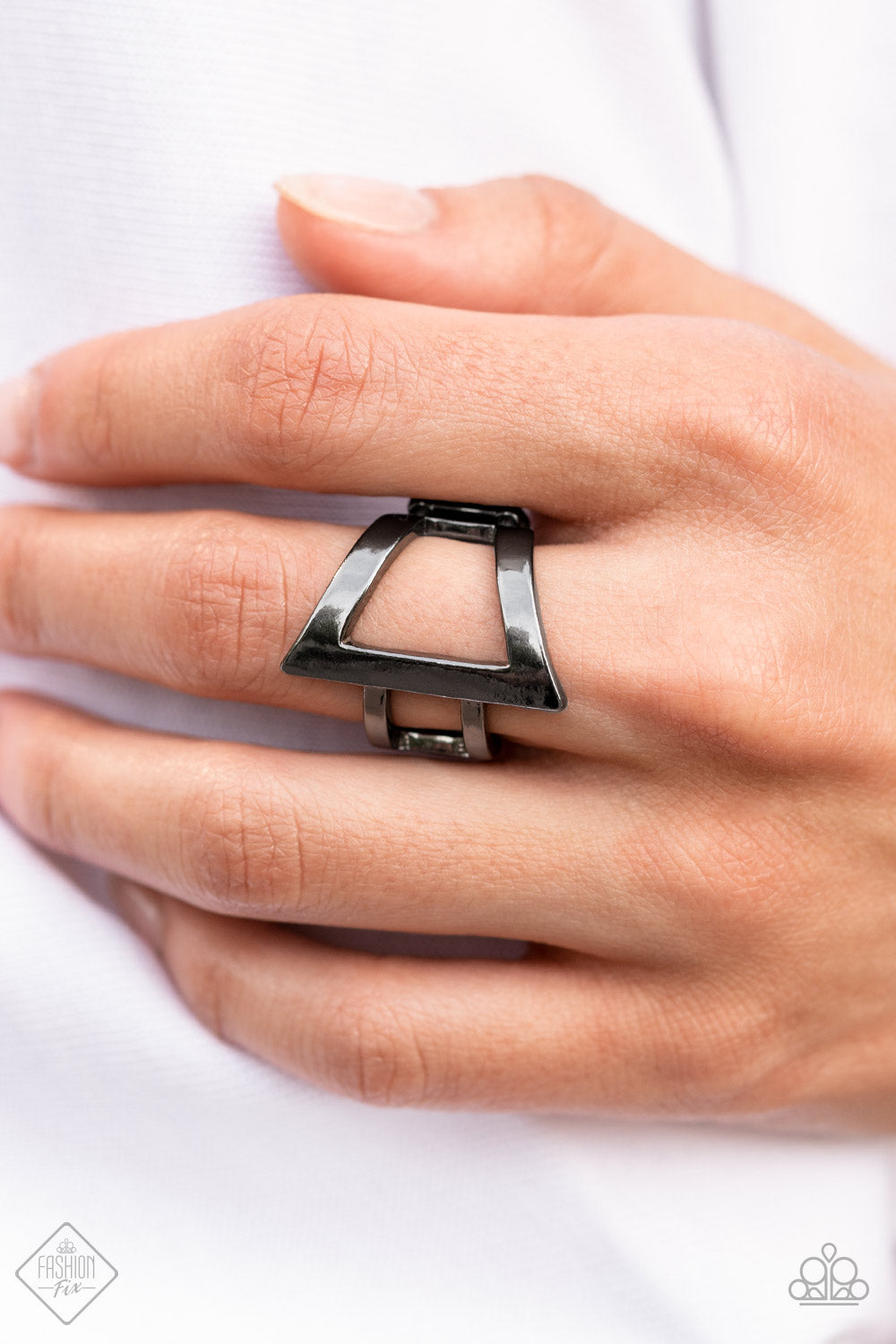 Paparazzi ♥ Rebel Edge - Black ♥ Ring