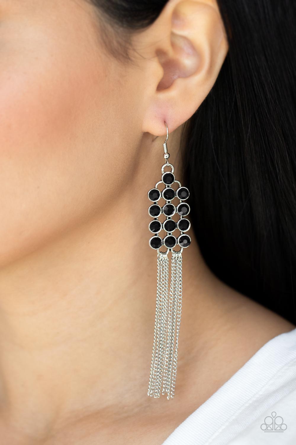 Paparazzi ♥ Tasteful Tassel - Black ♥ Earrings