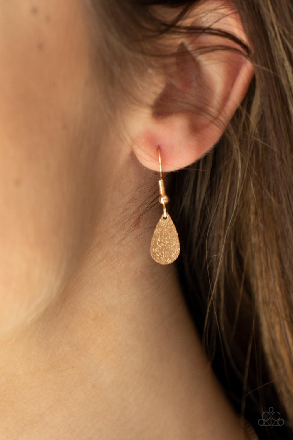 Paparazzi ♥ Eastern CHIME Zone - Gold ♥ Necklace