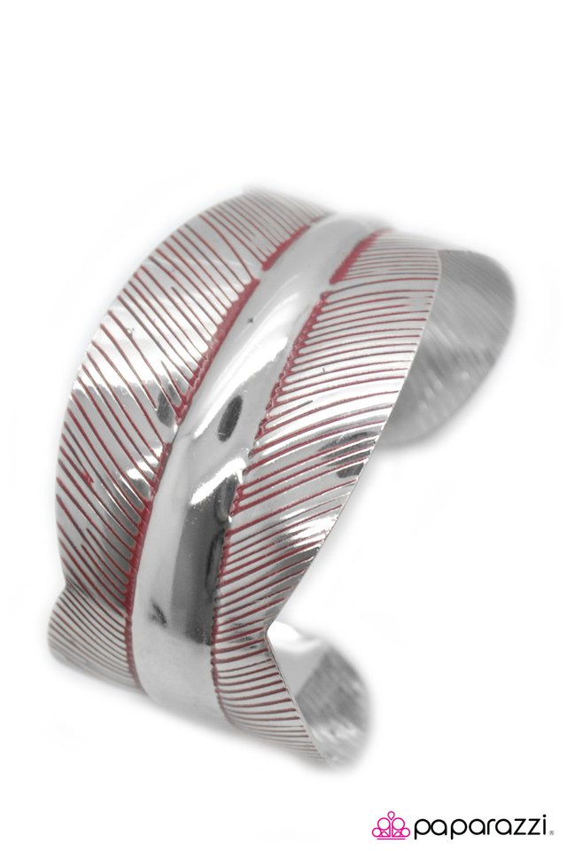 Paparazzi ♥ Poshly Pocahontas - Red ♥ Bracelet