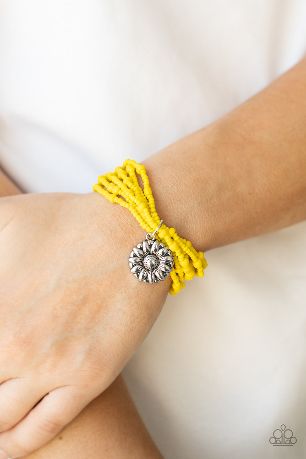 Paparazzi ♥ Badlands Botany - Yellow ♥ Bracelet