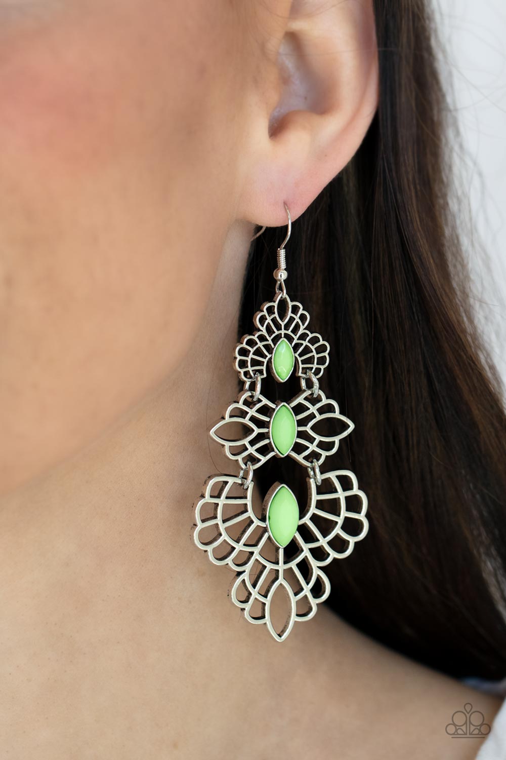 Paparazzi ♥ Flamboyant Frills - Green ♥ Earrings