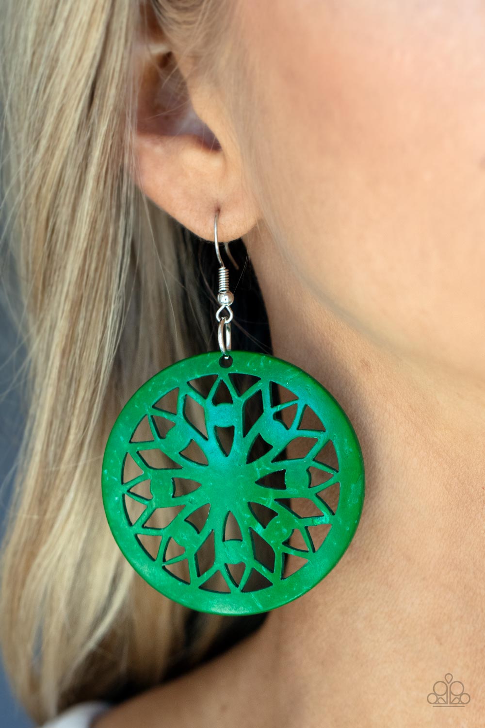 Paparazzi ♥ Ocean Canopy - Green ♥ Earrings