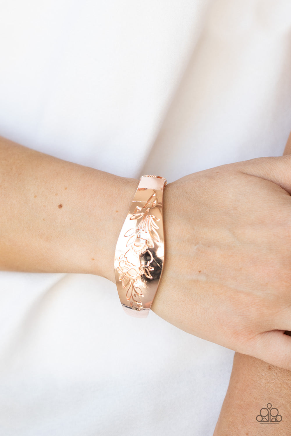 Paparazzi ♥ Fond of Florals - Rose Gold ♥ Bracelet