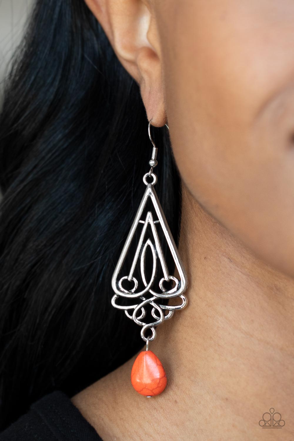 Paparazzi ♥ Transcendent Trendsetter - Orange ♥ Earrings