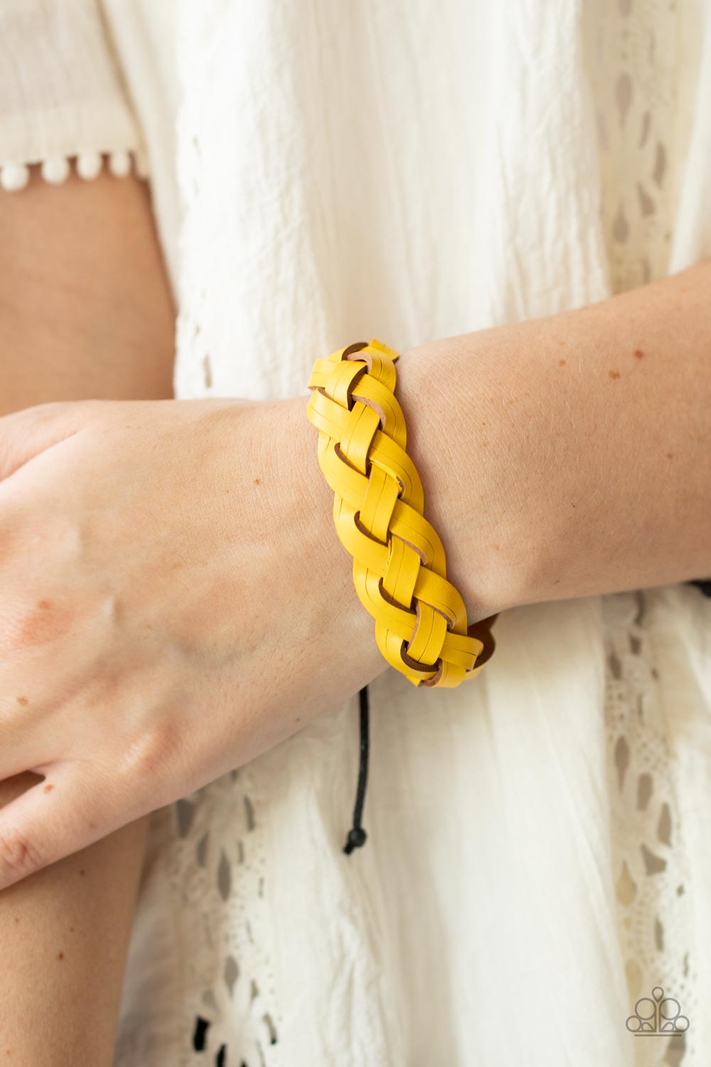 Paparazzi ♥ SoCal Summer - Yellow ♥ Mens Bracelet