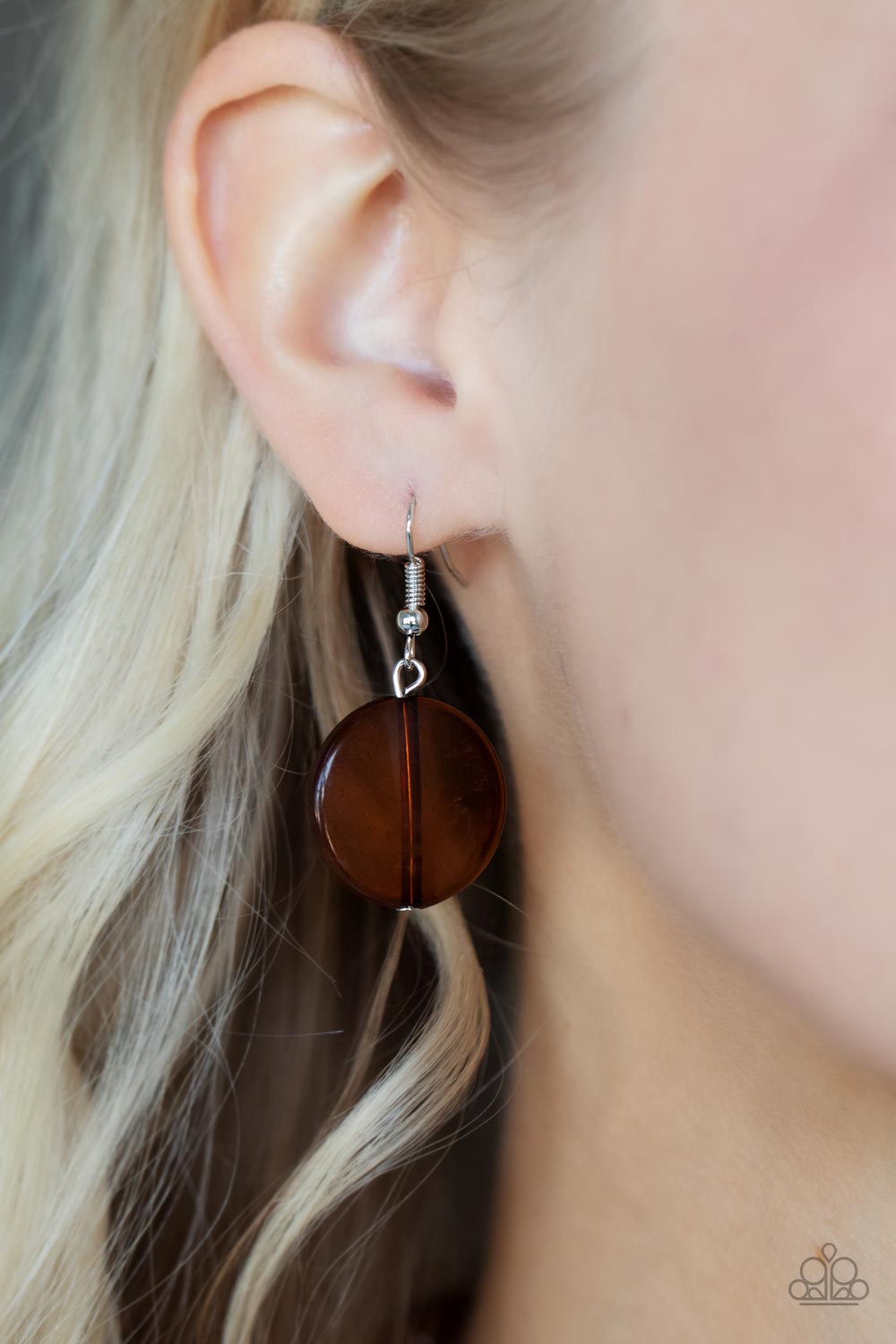 beach-day-demure-brown-p2se-bnxx-209xx