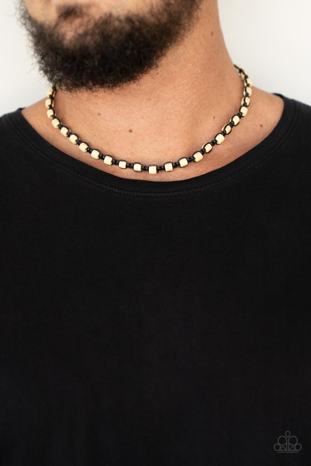 Paparazzi ♥ Highland Hustler - Black ♥ Necklace