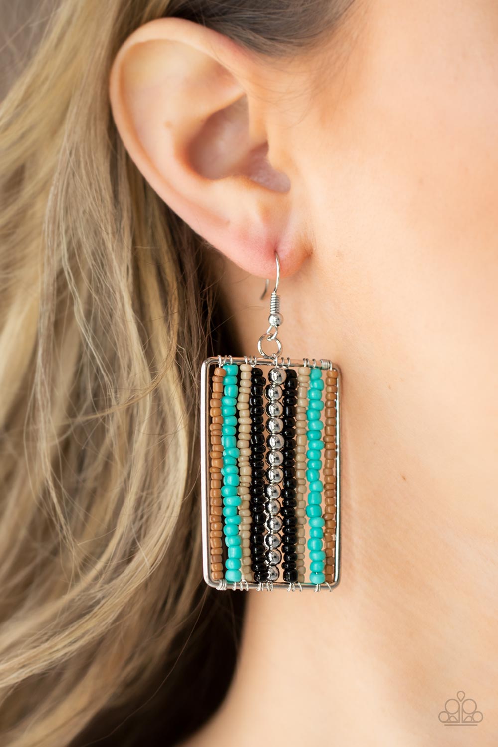 Paparazzi ♥ Beadwork Wonder - Black ♥ Earrings