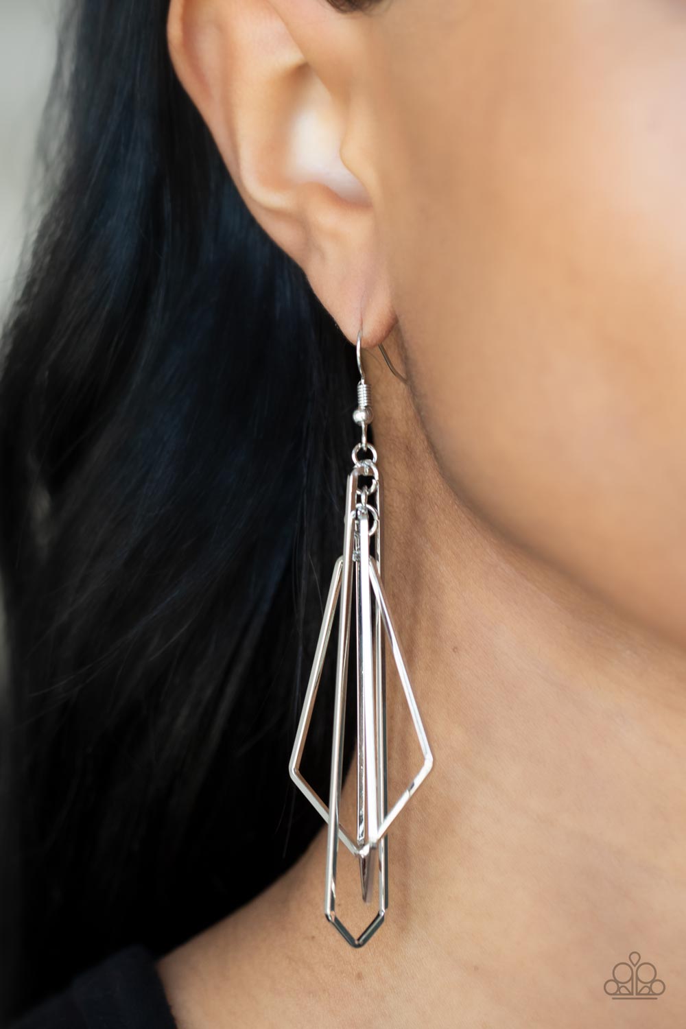 Paparazzi ♥ Shape Shifting Shimmer - Silver ♥ Earrings