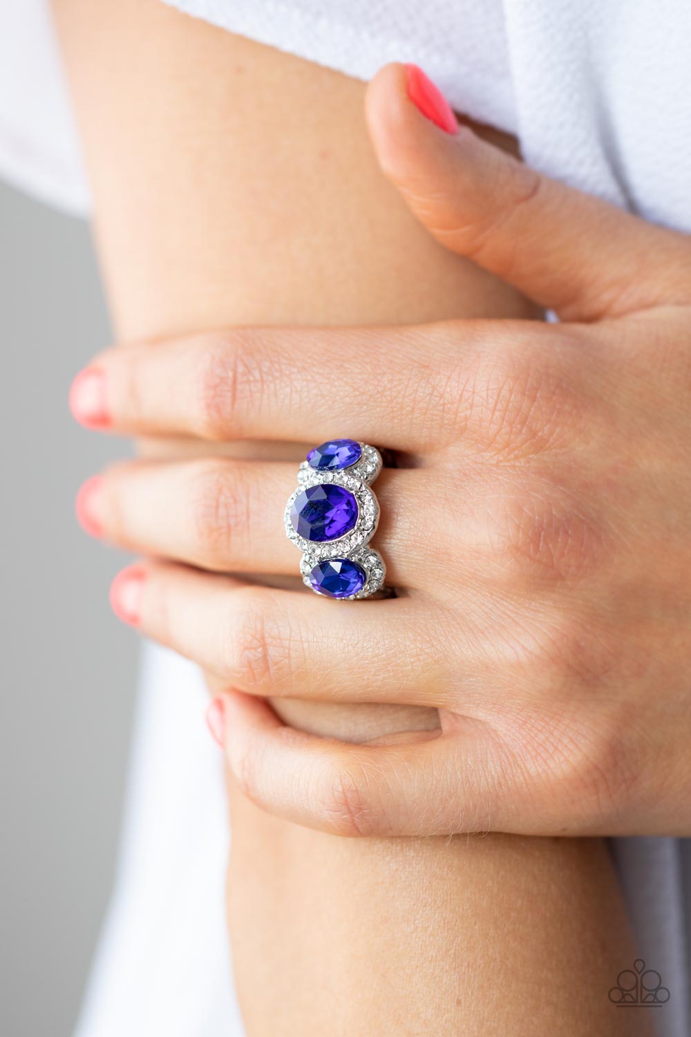 Paparazzi ♥ Royal Residence - Blue ♥ Ring