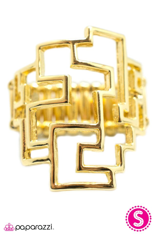 Paparazzi ♥ Thats Puzzling - Gold ♥ Ring