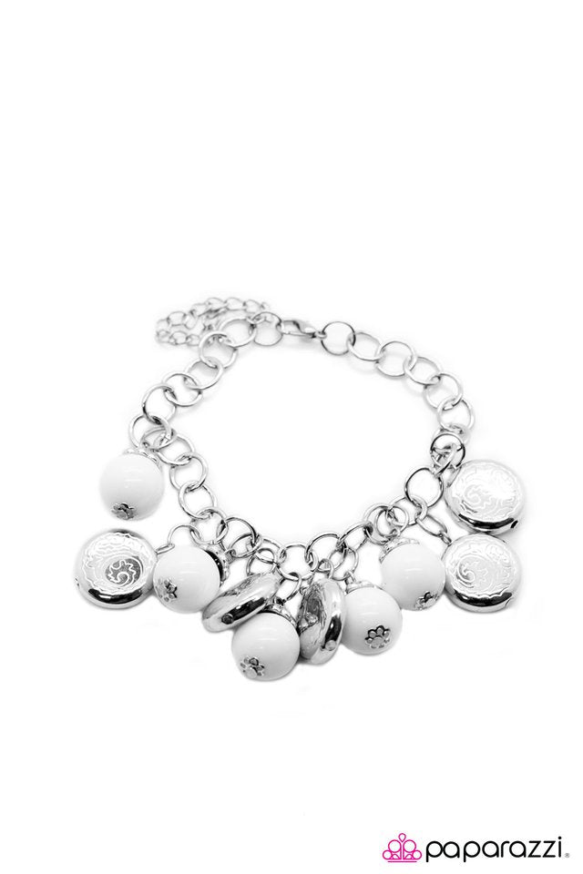 Paparazzi ♥ Something Old, Something New - White ♥ Bracelet
