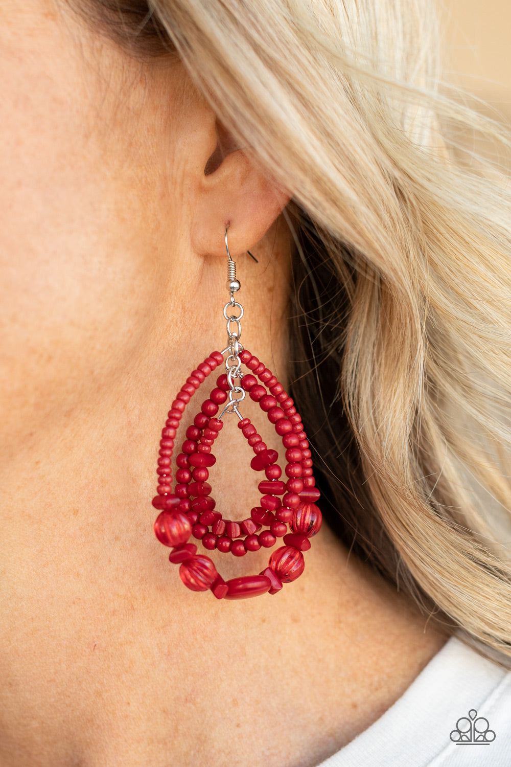 Paparazzi ♥ Prana Party - Red ♥ Earrings