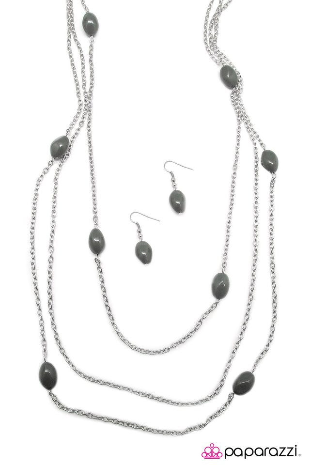 Paparazzi ♥ Voodoo Vixen - Silver ♥ Necklace