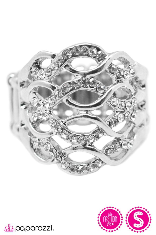 Paparazzi ♥ On The Airwaves - White ♥ Ring