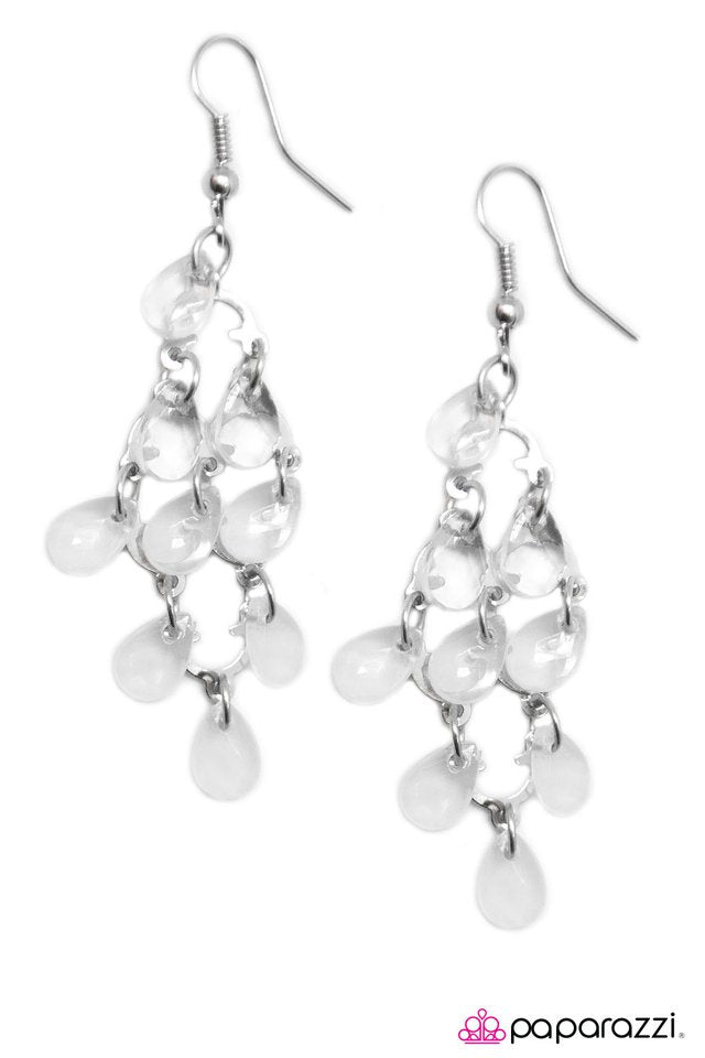 Paparazzi ♥ Save Your Breath - White ♥ Earrings