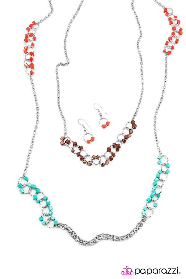 Paparazzi ♥ Focus On Fabulous - Multi ♥ Necklace