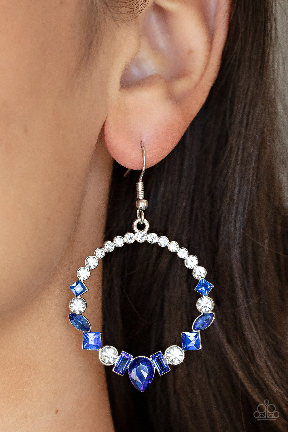 Paparazzi ♥ Revolutionary Refinement - Blue ♥ Earrings