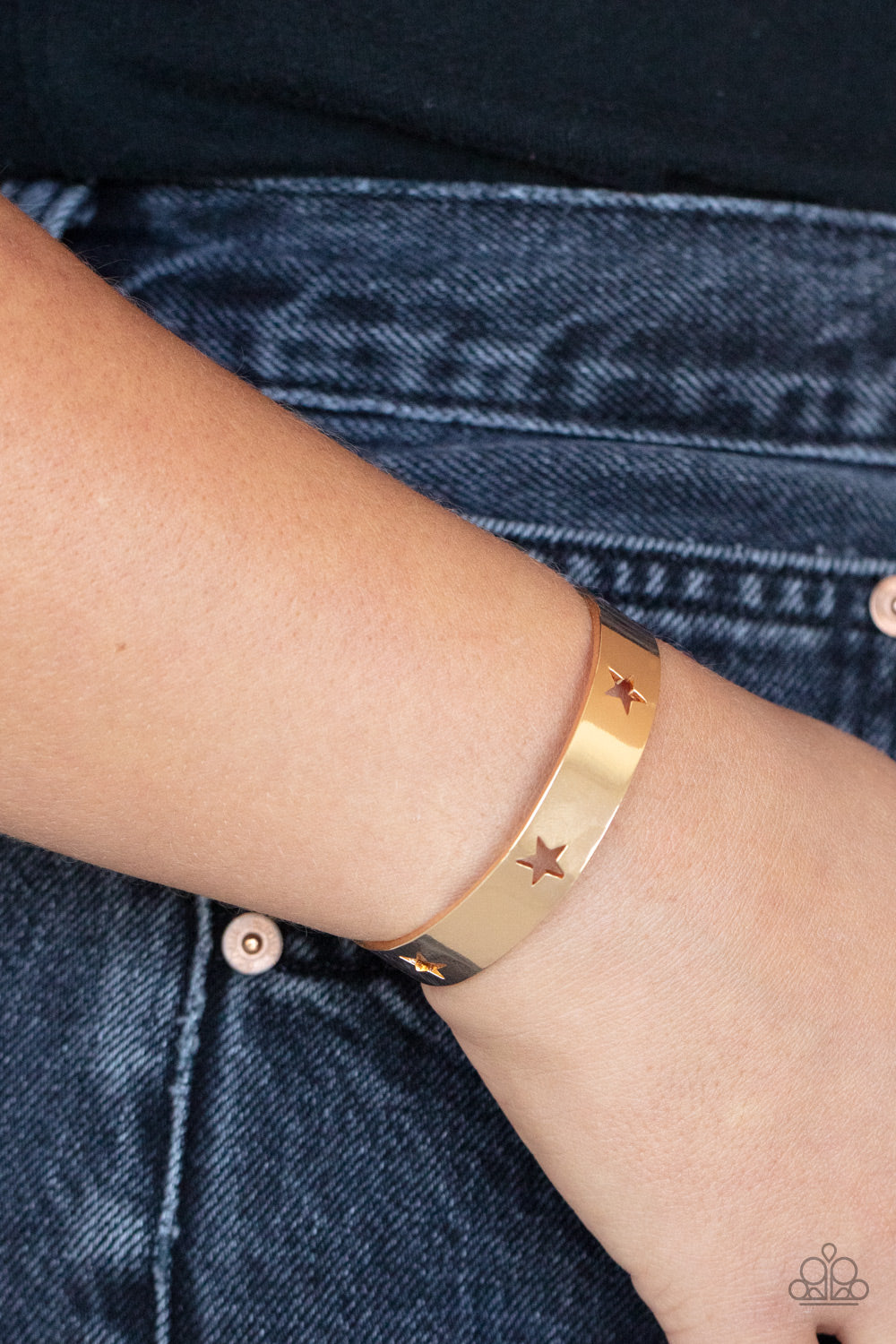 Paparazzi ♥ American Girl Glamour - Gold ♥ Bracelet