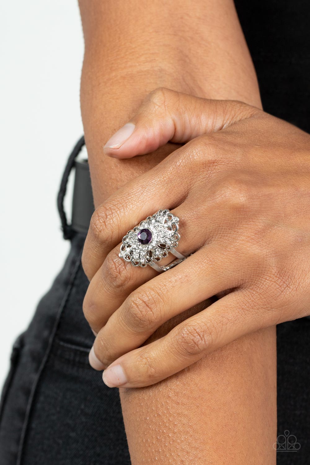Paparazzi ♥ Dining with Royalty - Purple ♥ Ring