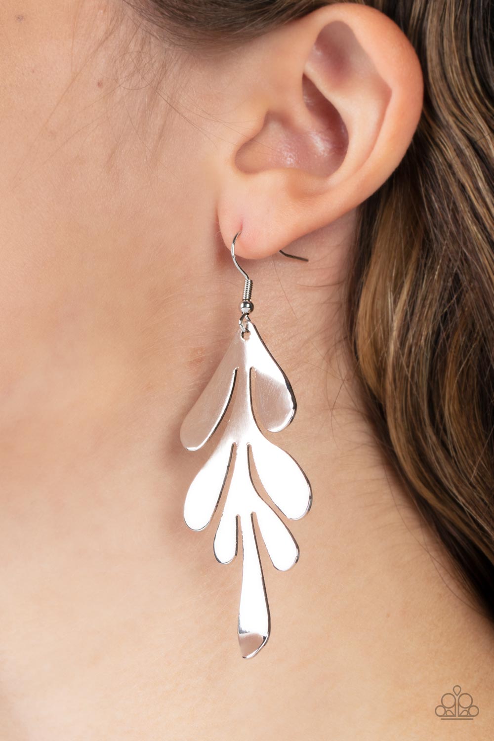 *Ordered 6/13* Paparazzi ♥ A FROND Farewell - Silver ♥ Earrings