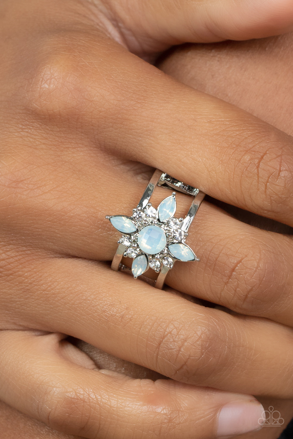 Paparazzi ♥ Opal Orchards - White ♥ Ring