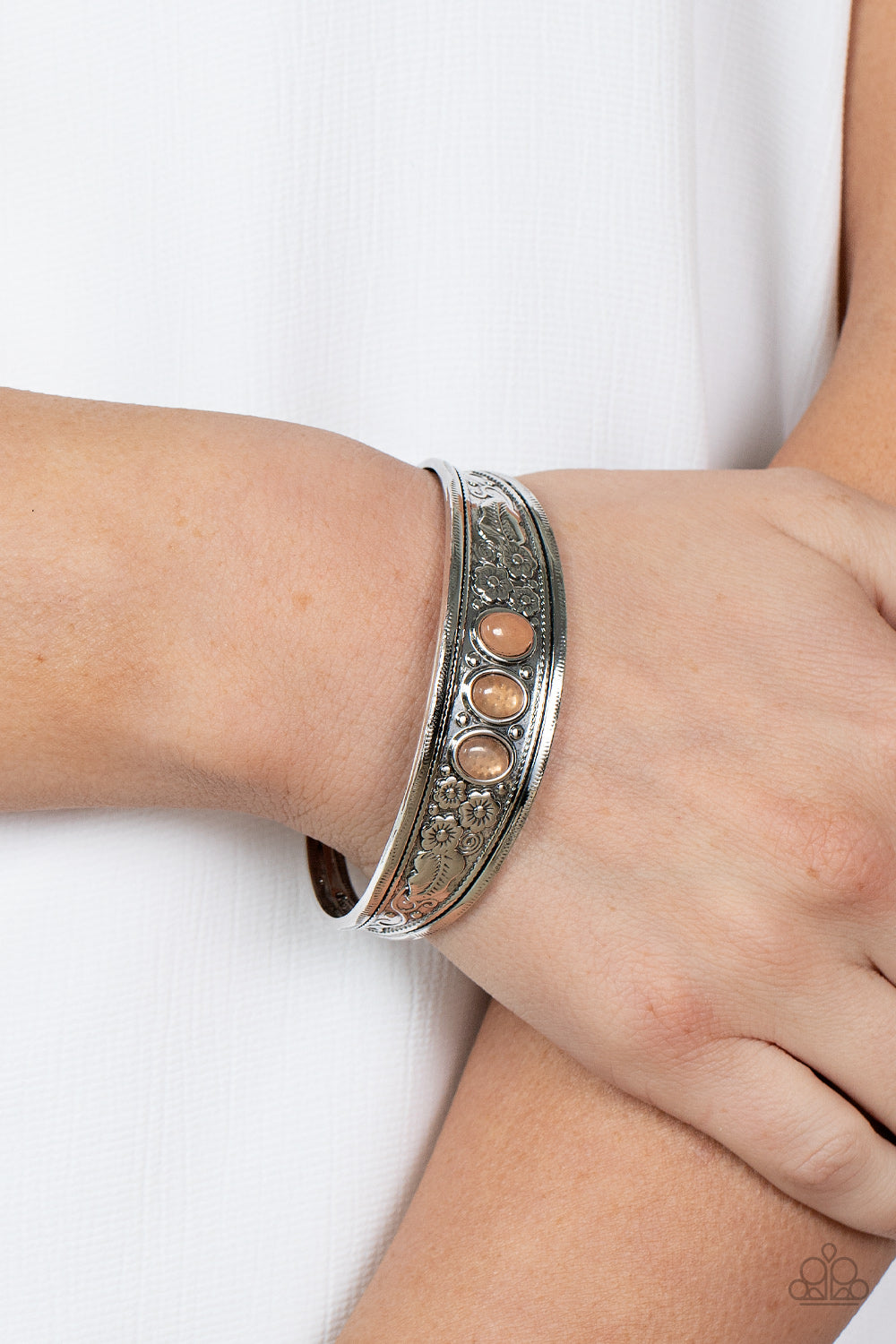 Paparazzi ♥ Flower Patch Picnic - Orange ♥ Bracelet