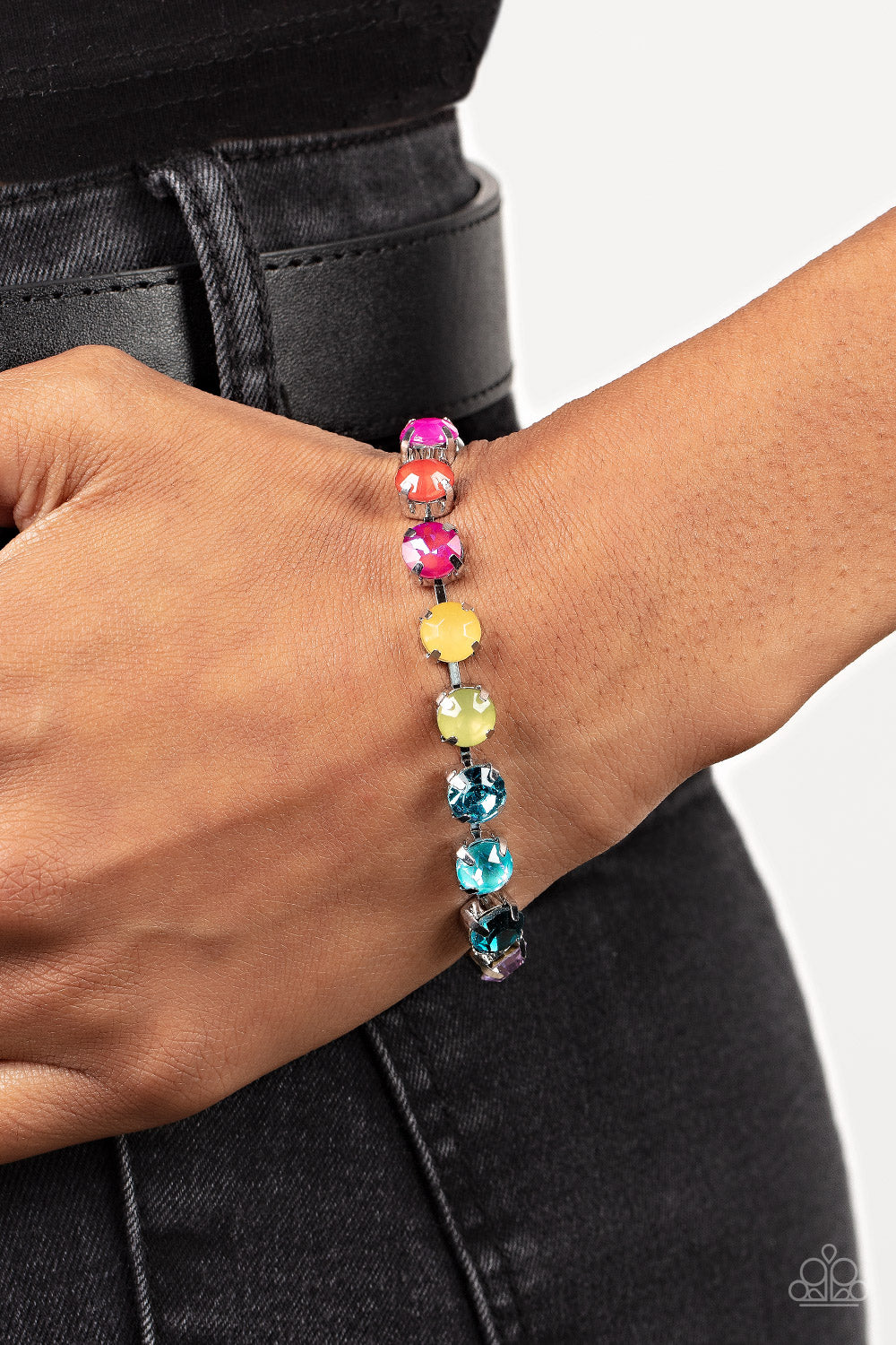 Paparazzi ♥ Dreamy Debutante - Multi ♥ Bracelet