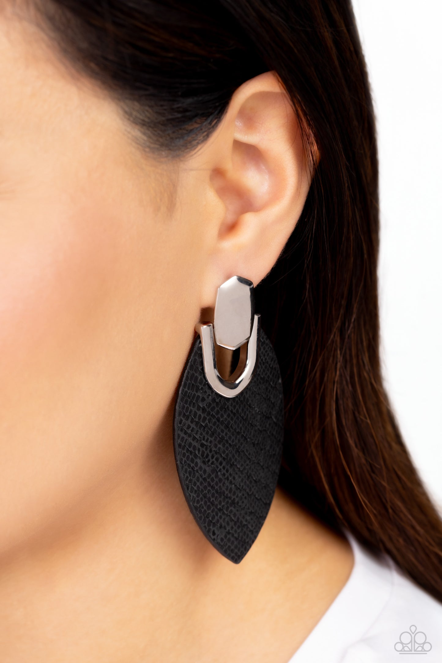 wildly-workable-black-p5po-bkxx-199xx