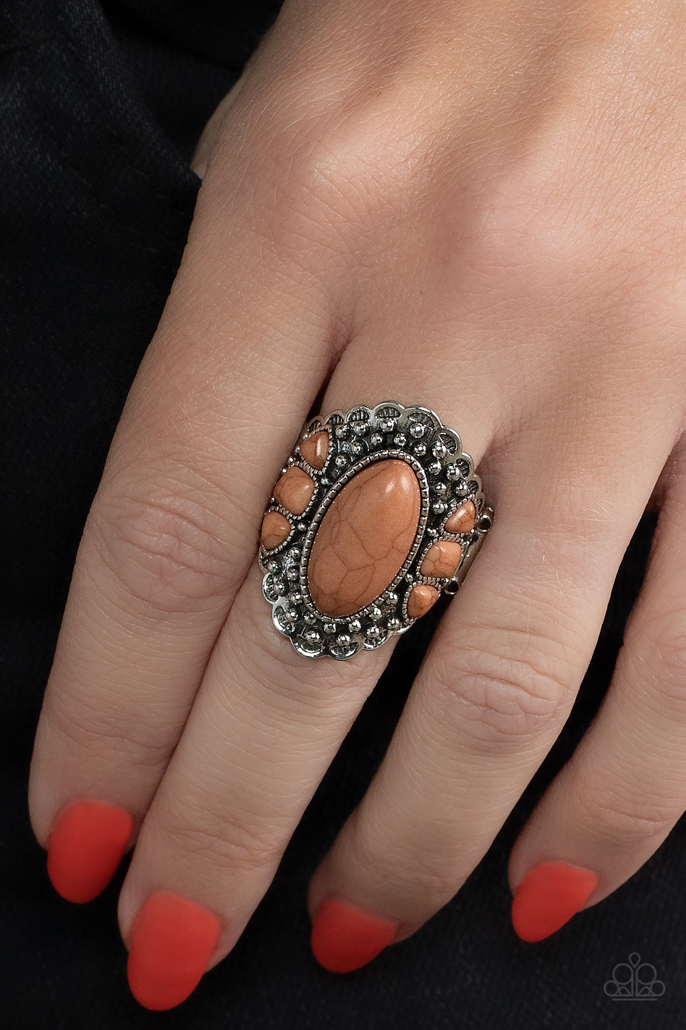 Paparazzi ♥ Rustler Road - Brown ♥ Ring