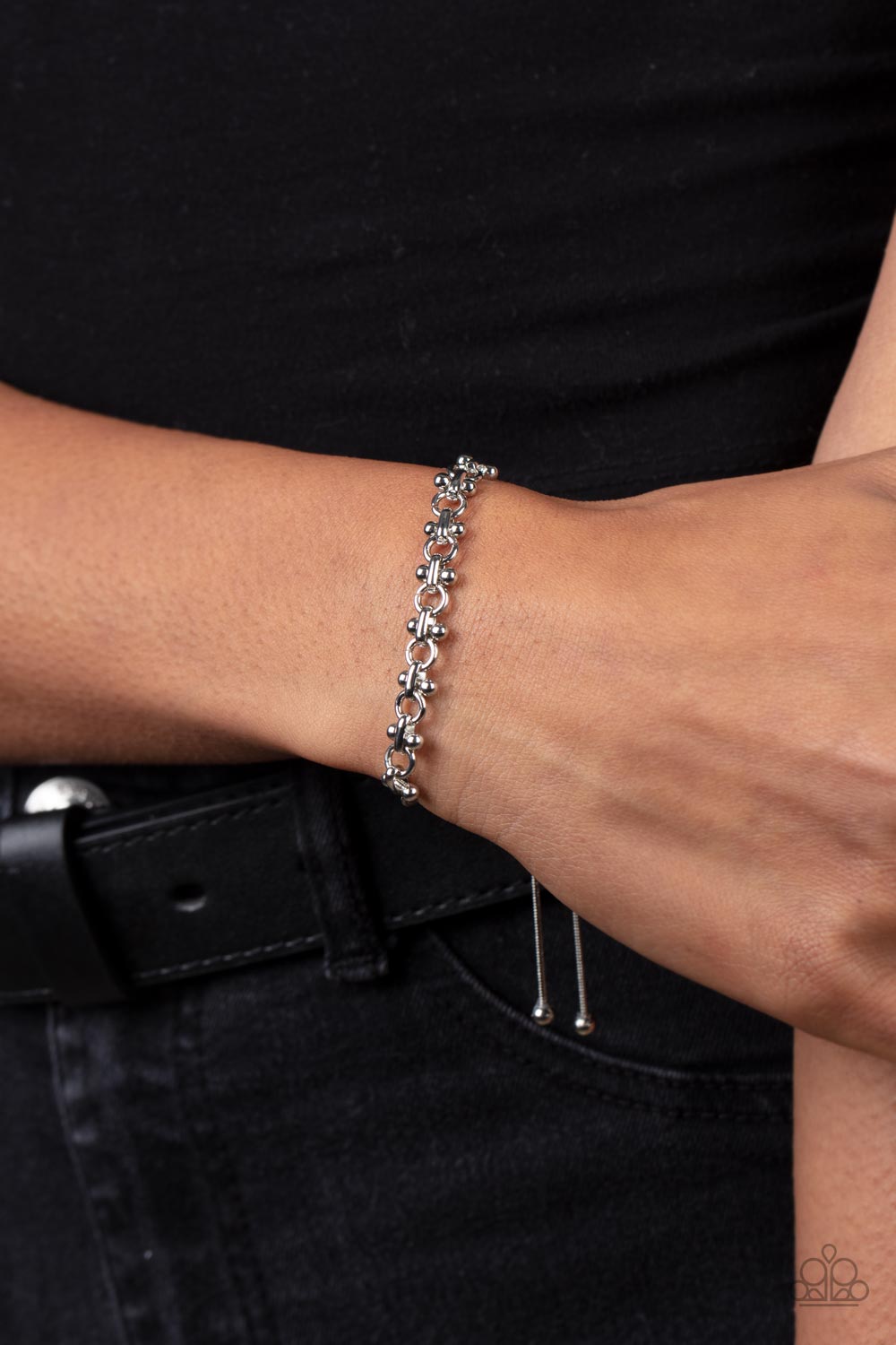 Paparazzi ♥ Slide On Over - Silver ♥ Bracelet