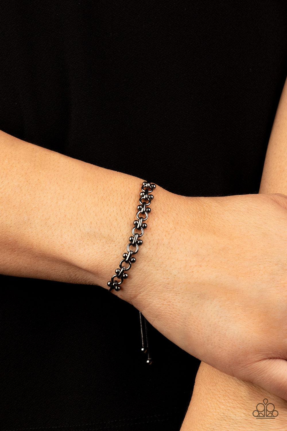 Paparazzi ♥ Slide On Over - Black ♥ Bracelet