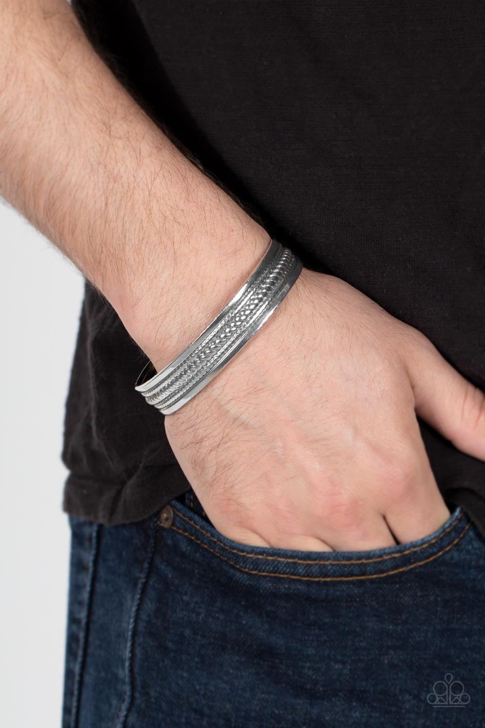 Paparazzi ♥ Urban Expedition - Silver ♥ Mens Bracelet