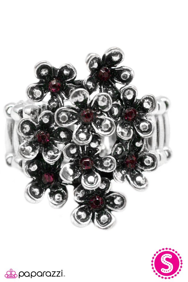 Paparazzi ♥ Forget Your Troubles - Purple ♥ Ring