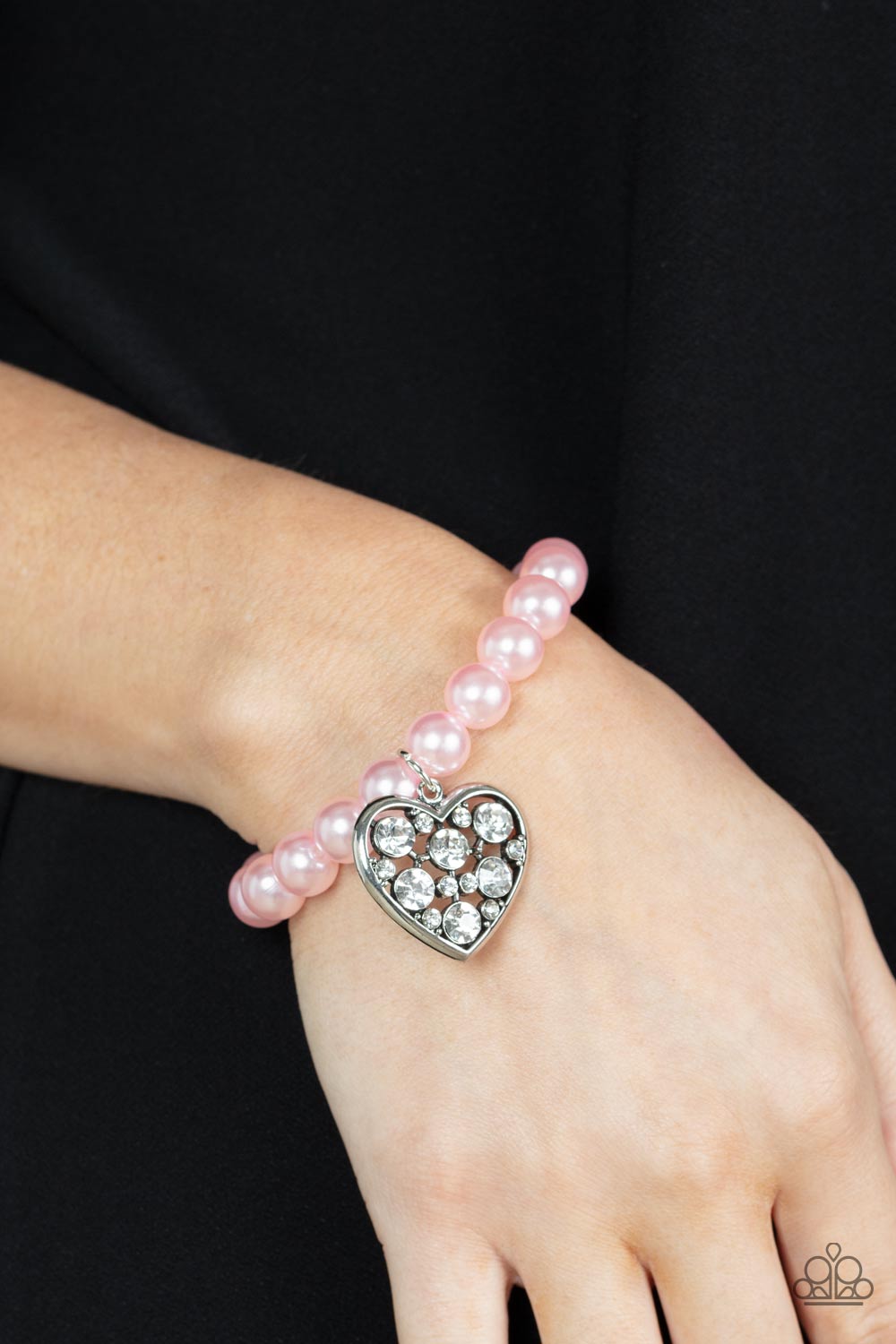 Paparazzi ♥ Cutely Crushing - Pink ♥ Bracelet