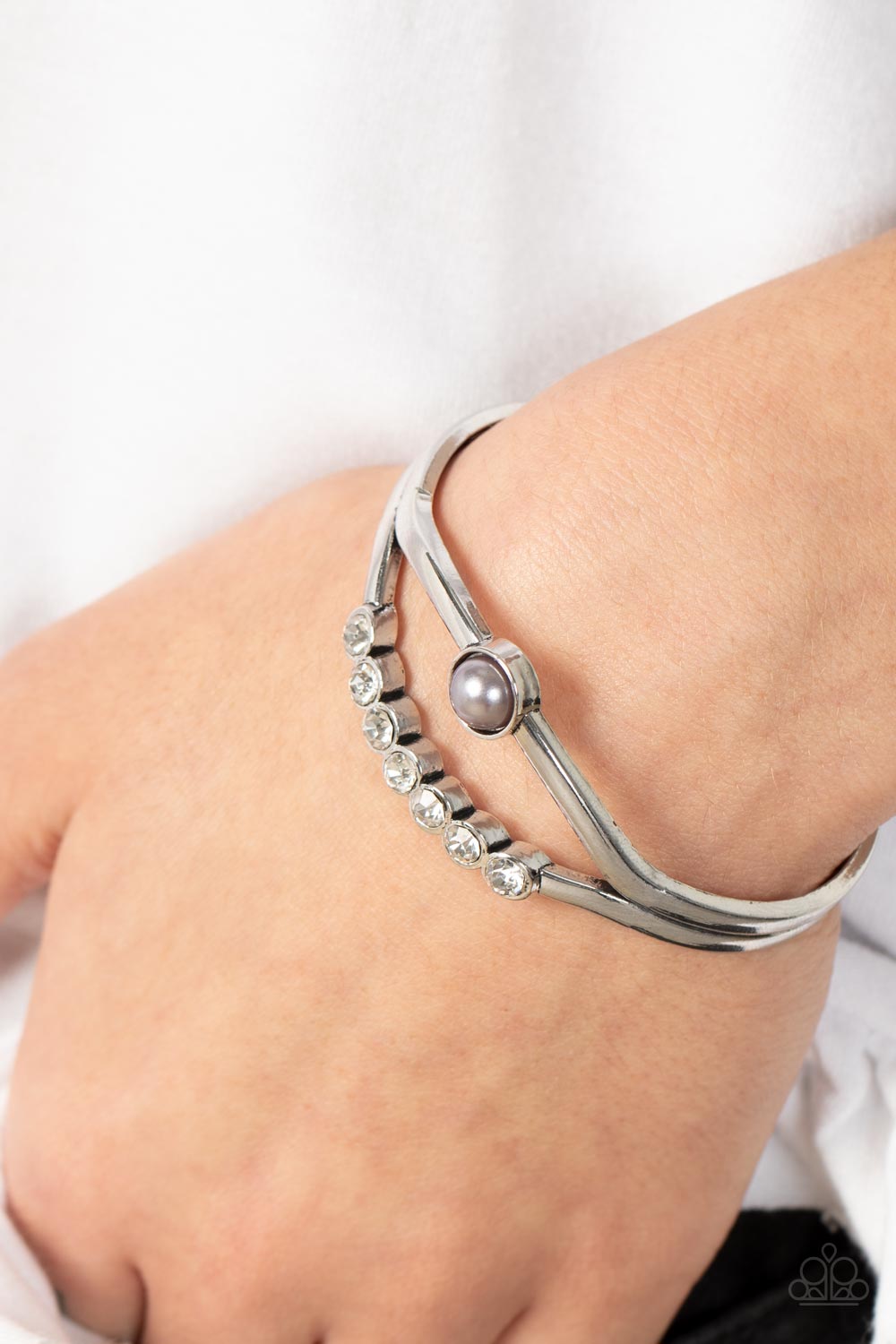 Paparazzi ♥ Palace Prize - Silver ♥ Bracelet