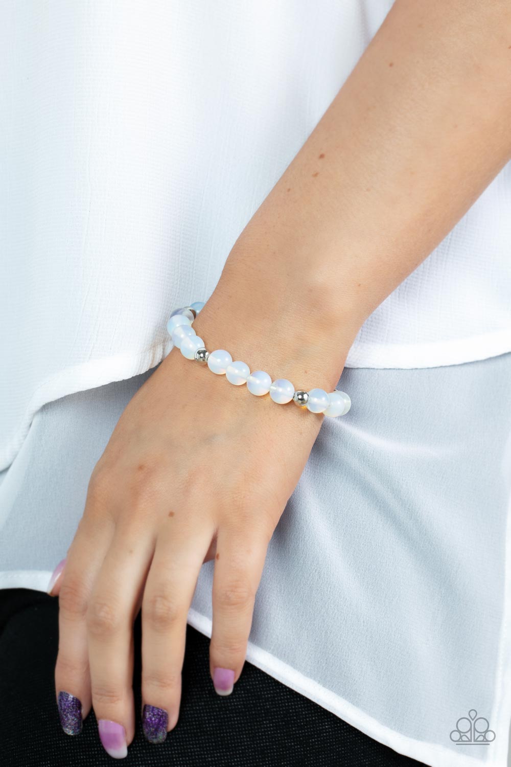 Paparazzi ♥ Forever and a DAYDREAM - White ♥ Bracelet